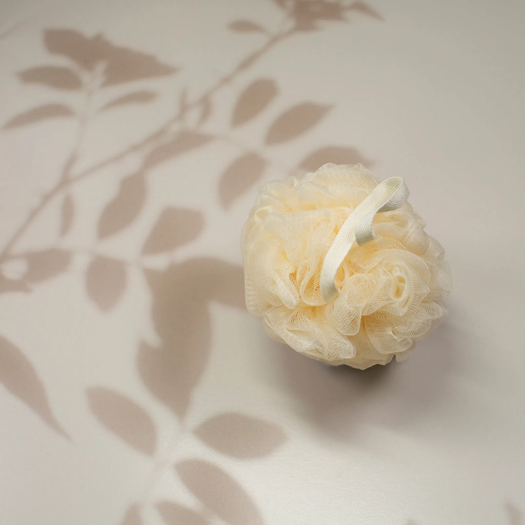 Cream Mesh Bath Pouf - 45 Grams